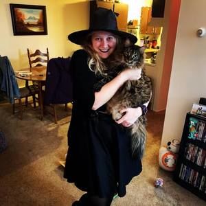 Meet your Posher, Katie